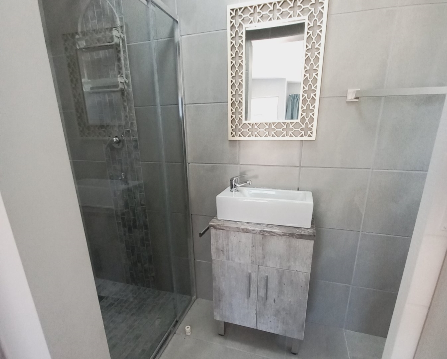 5 Bedroom Property for Sale in Dana Bay Western Cape